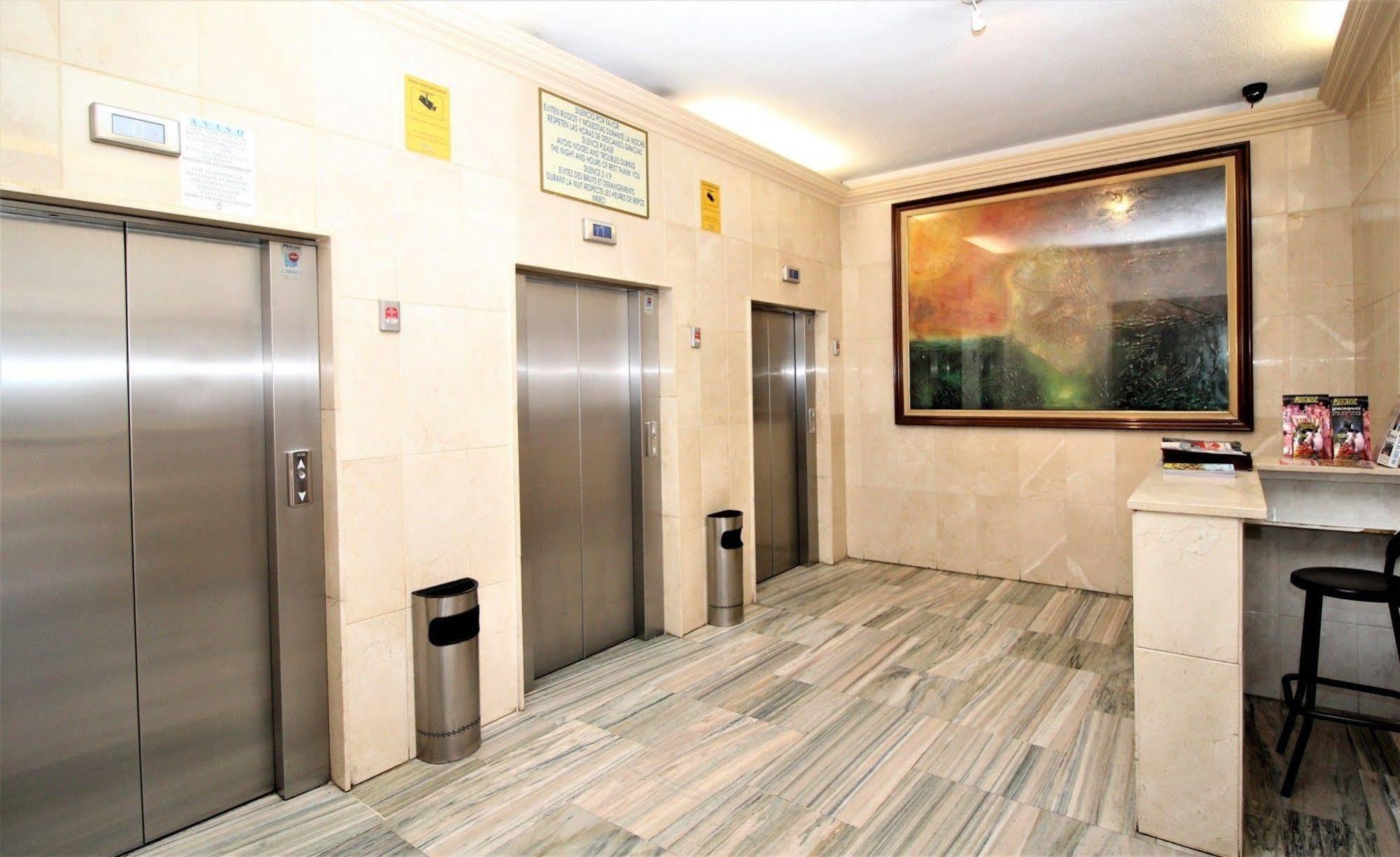Acuarium 3 Studio - Zand Properties Benidorm Bagian luar foto